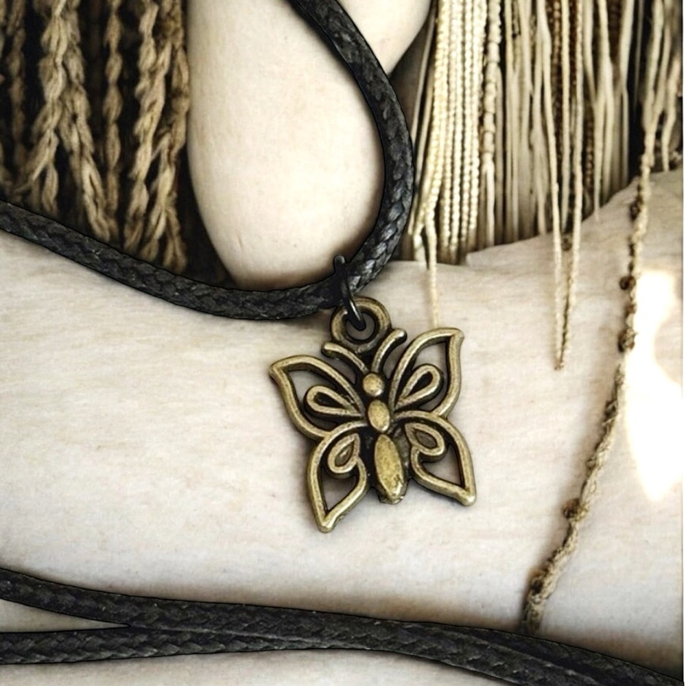 5 For $25💫Small Bronzed Butterfly Pendant Necklace